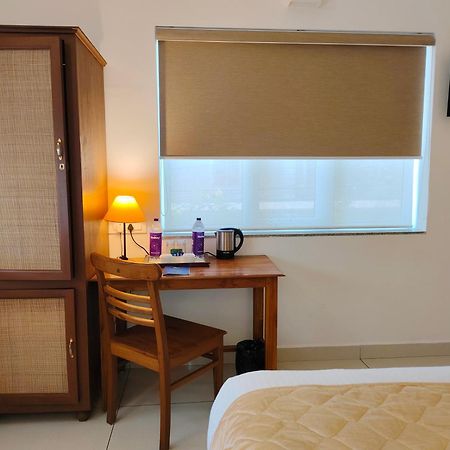Hotel Aura By Woco Stays Puducherry Buitenkant foto