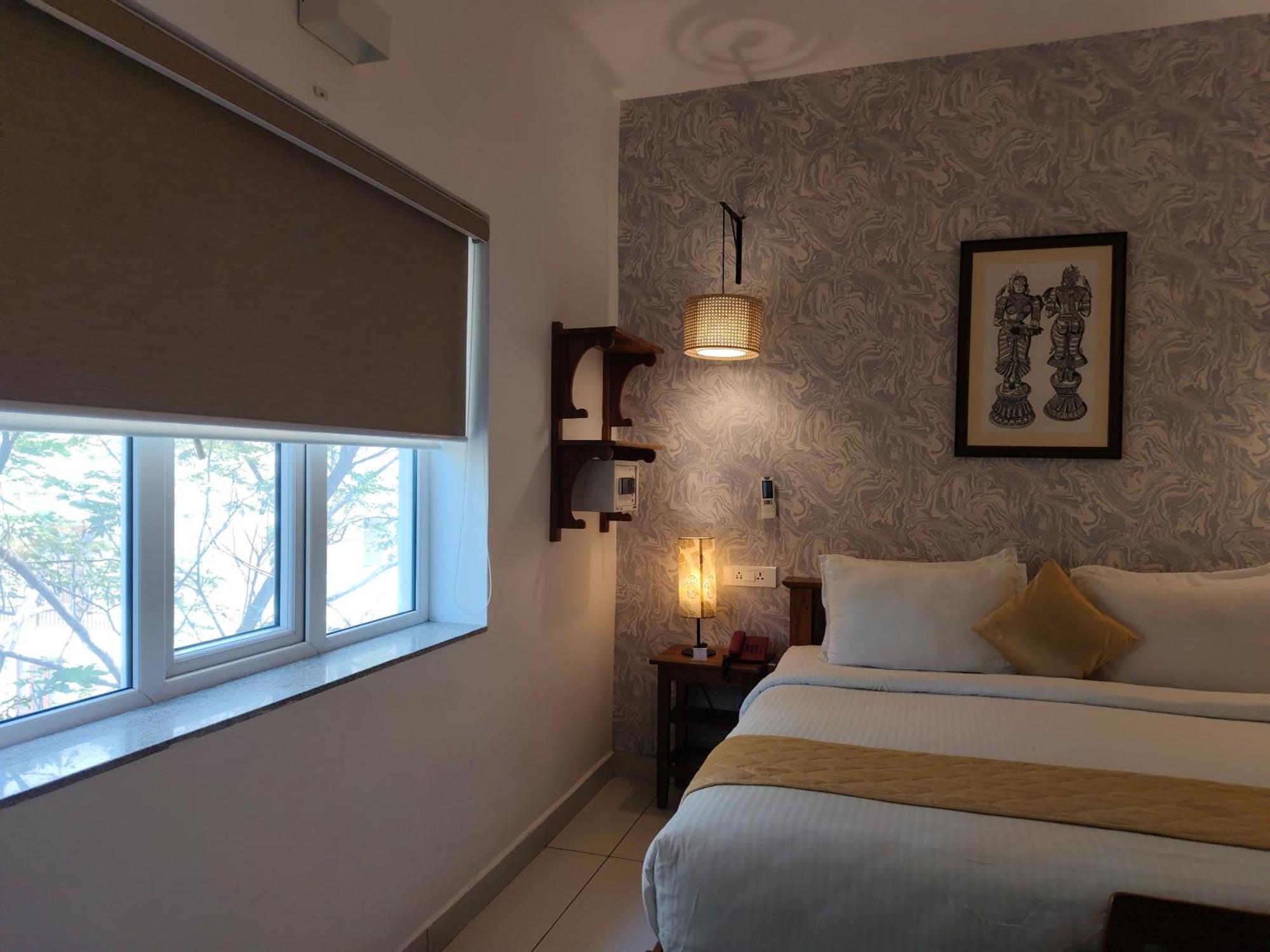 Hotel Aura By Woco Stays Puducherry Buitenkant foto