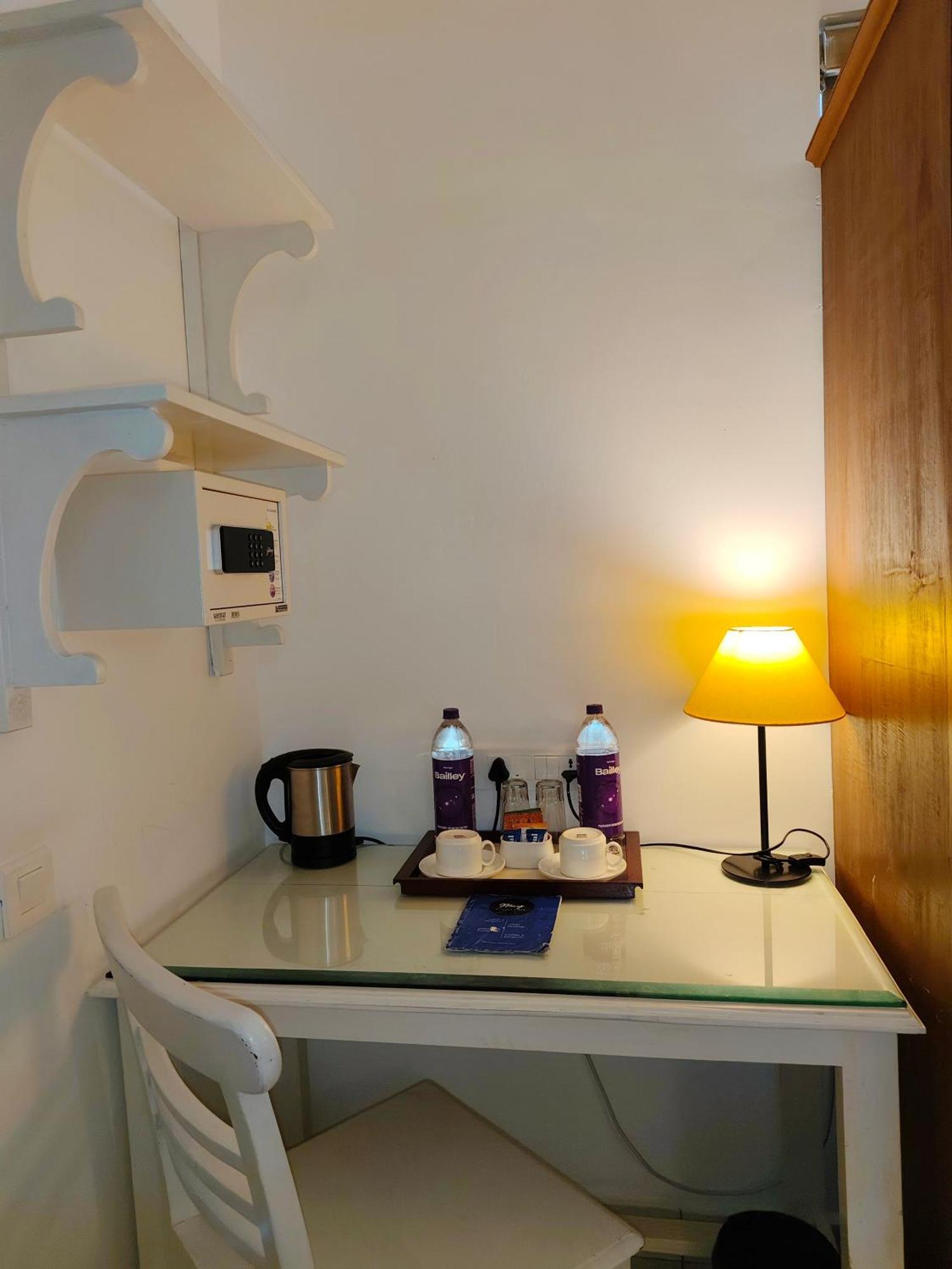 Hotel Aura By Woco Stays Puducherry Buitenkant foto
