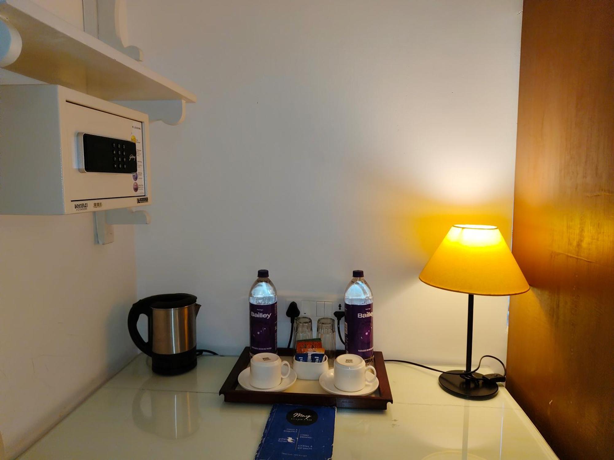 Hotel Aura By Woco Stays Puducherry Buitenkant foto